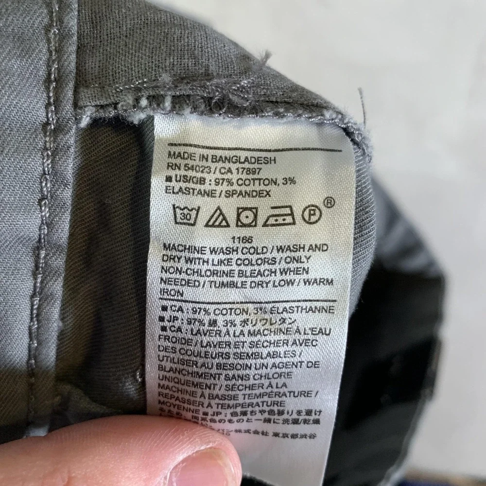 Banana Republic item brand